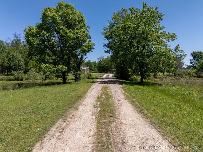 1575 Maple St, House other with 3 bedrooms, 2 bathrooms and null parking in Grant OK | Image 46