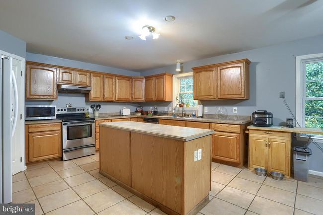 5612 Erly Rd, House other with 3 bedrooms, 2 bathrooms and null parking in ELLIOTTSBURG PA | Image 10