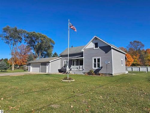 218 Boon St, Boon, MI, 49618-9659 | Card Image