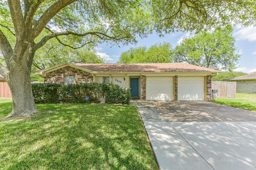 2415 Heather St, Highlands, TX, 77562-3015 | Card Image