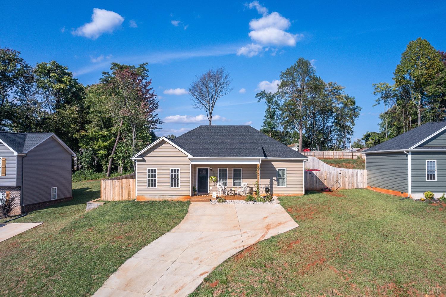 Patrick Ct, Madison Heights, VA 24572
