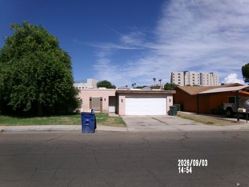 2477 S 17th Ave, Yuma, AZ, 85364-2041 | Card Image