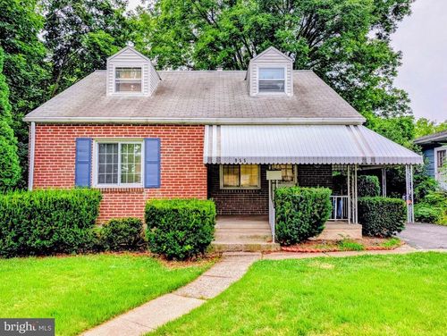 955 Terrace Ln, POTTSTOWN, PA, 19464-4107 | Card Image