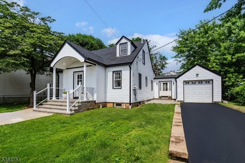 157 Madison St, Wood Ridge, NJ, 07075-1712 | Card Image