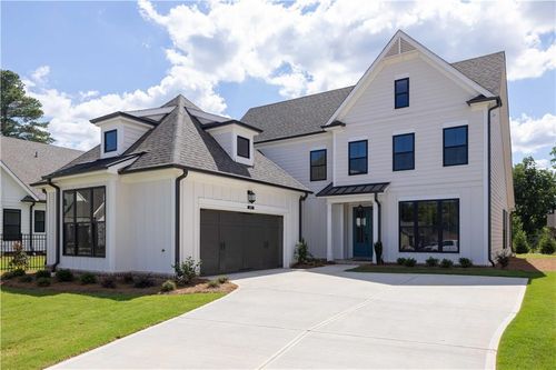 564 Sawnee Village Blvd, Cumming, GA, 30040-3162 | Card Image