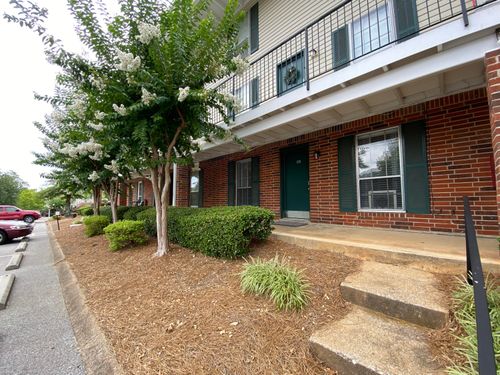 160-900 Mountain Creek Rd, Chattanooga, TN, 37405-4502 | Card Image