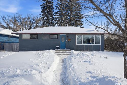 2337 William Ave, Saskatoon, SK, S7J1A7 | Card Image