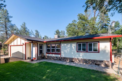 13475 N Beltline Rd, Shasta Lake, CA, 96019-8806 | Card Image
