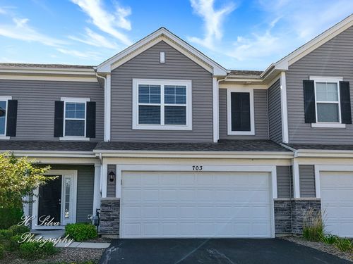 703 Anchorage Ct, Pingree Grove, IL, 60140-2135 | Card Image