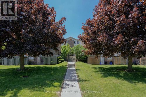 unit-7-21 Wren Court, Tillsonburg, ON, N4G5K2 | Card Image