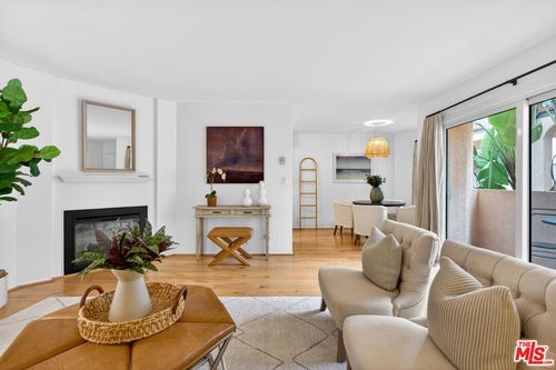 207-914 Lincoln Blvd, Santa Monica, CA, 90403-2826 | Card Image