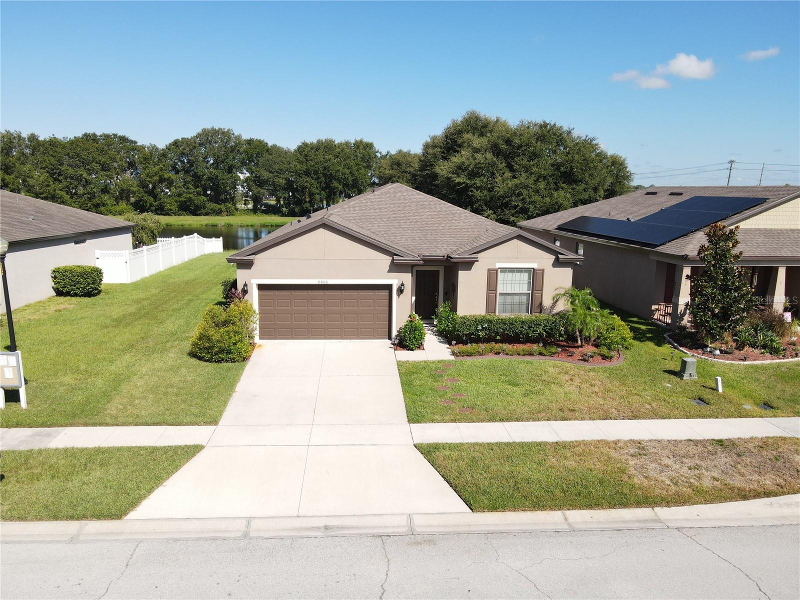Hinsdale Heights Dr, Polk City, FL 33868