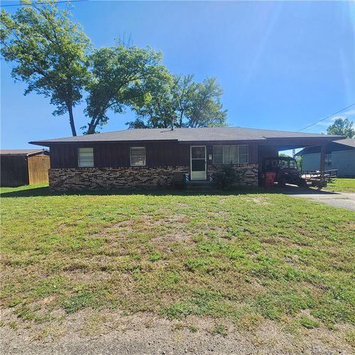 108 Bowman Dr, Dardanelle, AR, 72834-2810 | Card Image