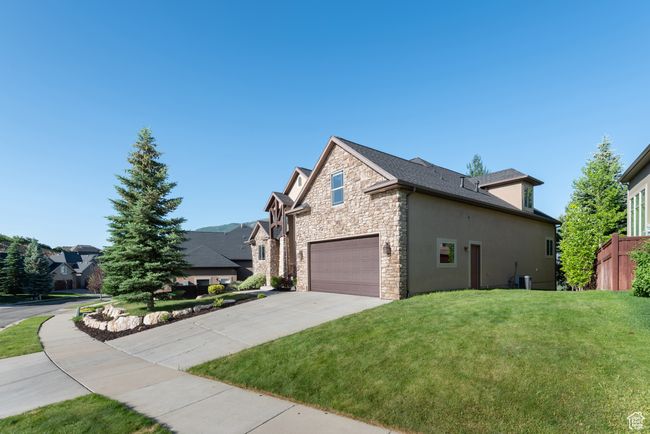 15337 Eagle Crest Dr, House other with 6 bedrooms, 4 bathrooms and 3 parking in Draper UT | Image 6