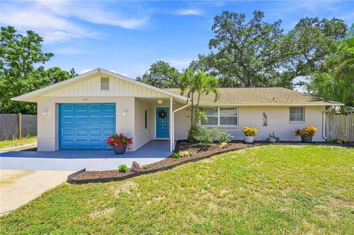 411 Plantation Rd, Venice, FL, 34293-5752 | Card Image