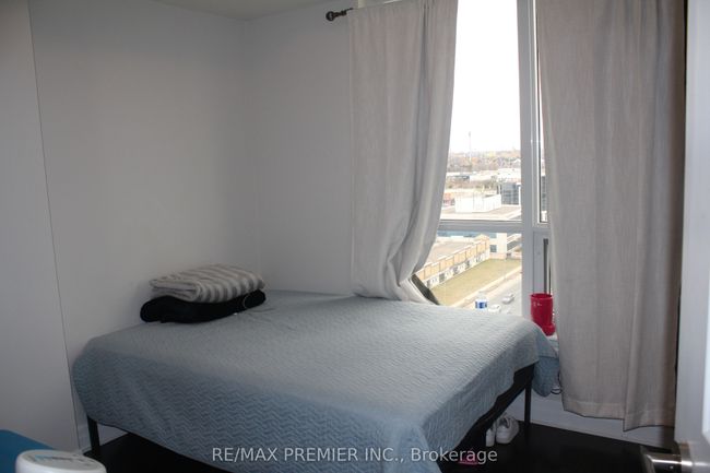 1210 - 9085 Jane St, Condo with 2 bedrooms, 2 bathrooms and null parking in Concord ON | Image 16