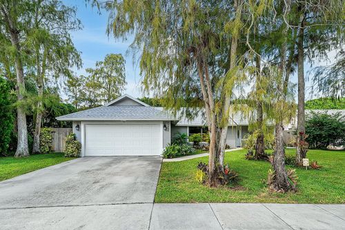1252 Raintree Ln, Wellington, FL, 33414-8640 | Card Image
