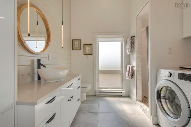 70 Seaside Dr, House other with 2 bedrooms, 1 bathrooms and null parking in Louis Head NS | Image 27