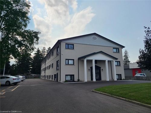 303-71 King George Rd, Brantford, ON, N3R5K2 | Card Image