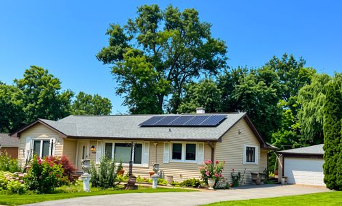 1009 S Ahrens Ave, Lombard, IL, 60148-4003 | Card Image