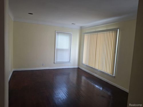 19158 Blackstone Street, Detroit, MI, 48219 | Card Image