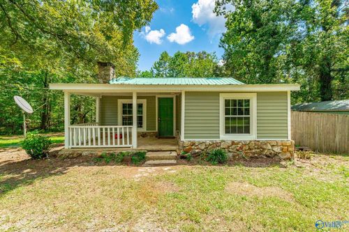 1059 County Road 639, Mentone, AL, 35984-2711 | Card Image