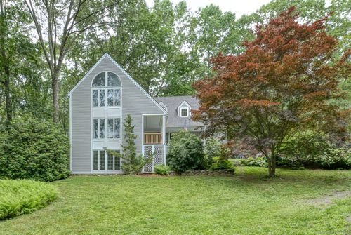615 Jackson St, Thomaston, CT, 06787-2053 | Card Image