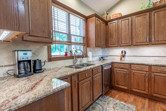 Kitchen | Image 17