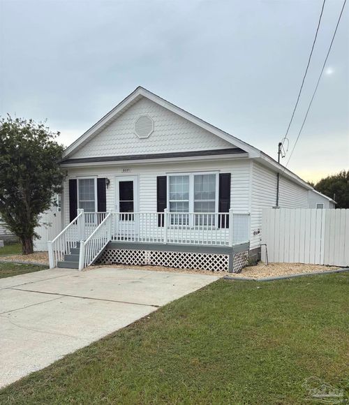 5321 Yellow Bluff Rd, Pensacola, FL, 32507-8924 | Card Image