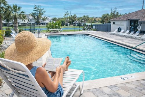 apt-d-17451 Overhill Dr, FORT MYERS, FL, 33908-6126 | Card Image