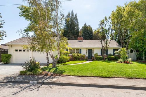 7 Locksly Lane, San Rafael, CA, 94901 | Card Image