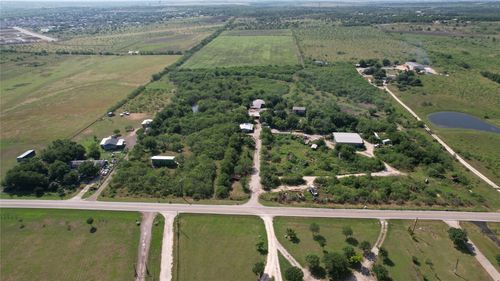 6144 Turnersville Rd, Creedmoor, TX, 78610-3920 | Card Image