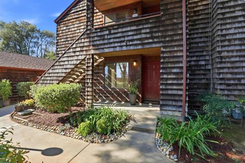 h102-1555 Hecker Pass Rd, Gilroy, CA, 95020 | Card Image