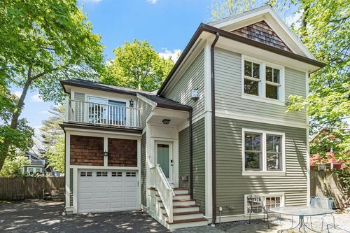 11-11 Brookford St, Cambridge, MA, 02140-1602 | Card Image