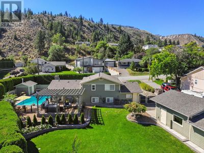 5566 Dallas Dr, House other with 3 bedrooms, 2 bathrooms and null parking in Kamloops BC | Image 1