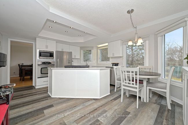 145 Thare Cres, House other with 4 bedrooms, 3 bathrooms and 4 parking in Nepean ON | Image 8