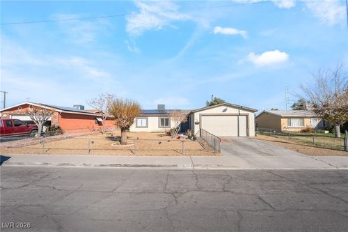 1112 Jimmy Ave, Las Vegas, NV, 89106-2409 | Card Image