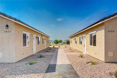 2-1420 Ogallala St, Pahrump, NV, 89048-6997 | Card Image