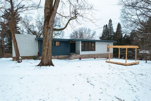 203 Grandview Dr N, Pittsburgh, PA, 15215-1515 | Card Image