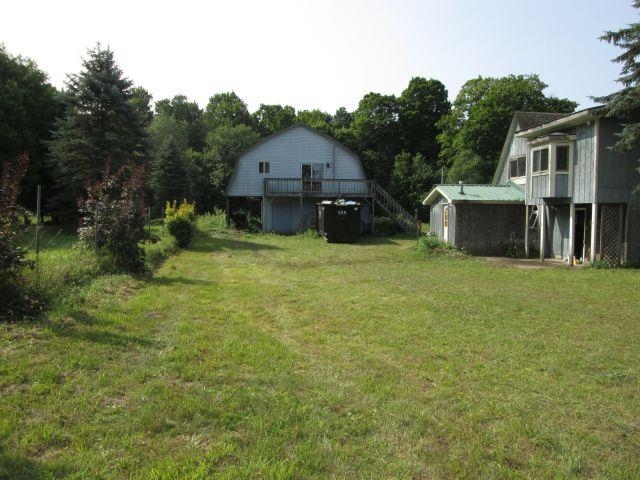 Fewins Rd, Interlochen, MI 49643