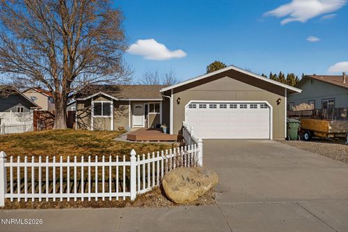 1450 Sally Ln, Gardnerville, NV, 89460-8239 | Card Image