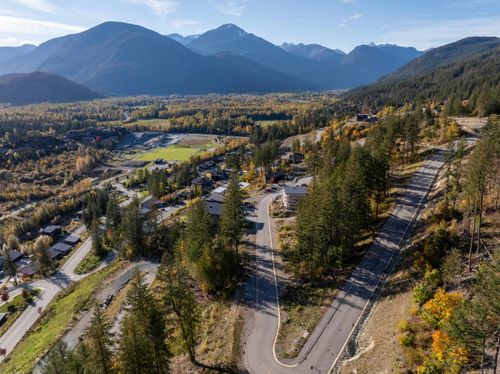 8203 Merlot Peak Drive, Pemberton, BC, V0N2L3 | Card Image