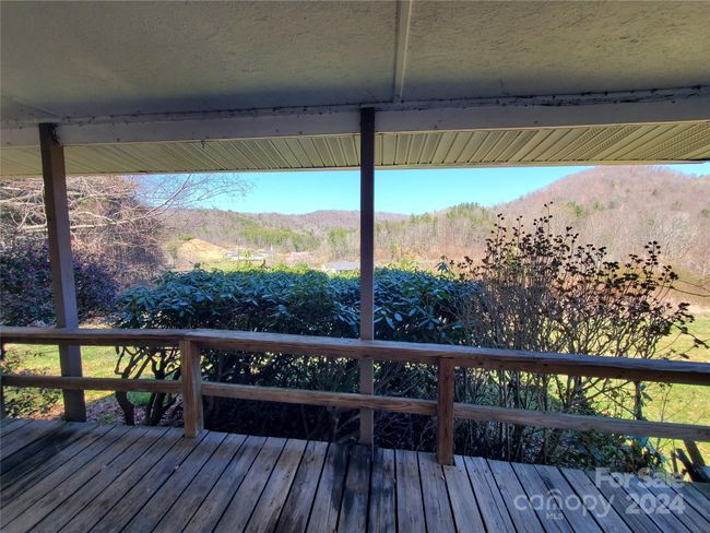 57 Paul Ridge Rd, House other with 3 bedrooms, 1 bathrooms and null parking in Newland NC | Image 7
