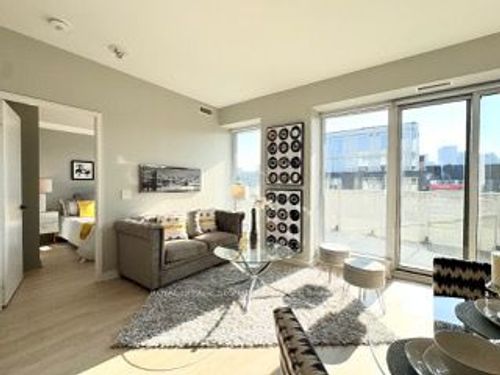 1011-60 Tannery Rd, Toronto, ON, M5A0S8 | Card Image