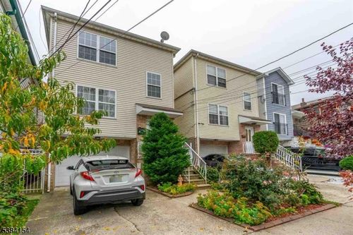 844 Lafayette St, Elizabeth, NJ, 07201-2731 | Card Image