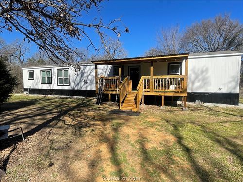 11320 Old Hearne Rd, Bryan, TX, 77807-4704 | Card Image