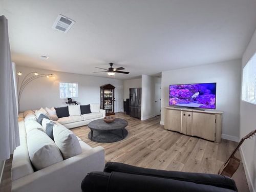 37521 Avenue 12, Madera, CA, 93636 | Card Image