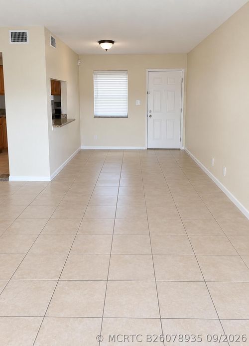 310-1820 N Congress Ave, West Palm Beach, FL, 33401-8202 | Card Image