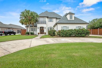 338 Tulip Dr, House other with 5 bedrooms, 3 bathrooms and null parking in Houma LA | Image 1