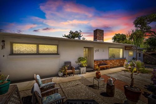 996 Via Verde, Del Rey Oaks, CA, 93940-5624 | Card Image